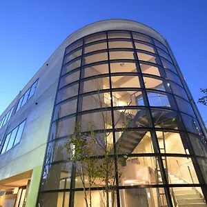  ホステル Artnshelter 日本